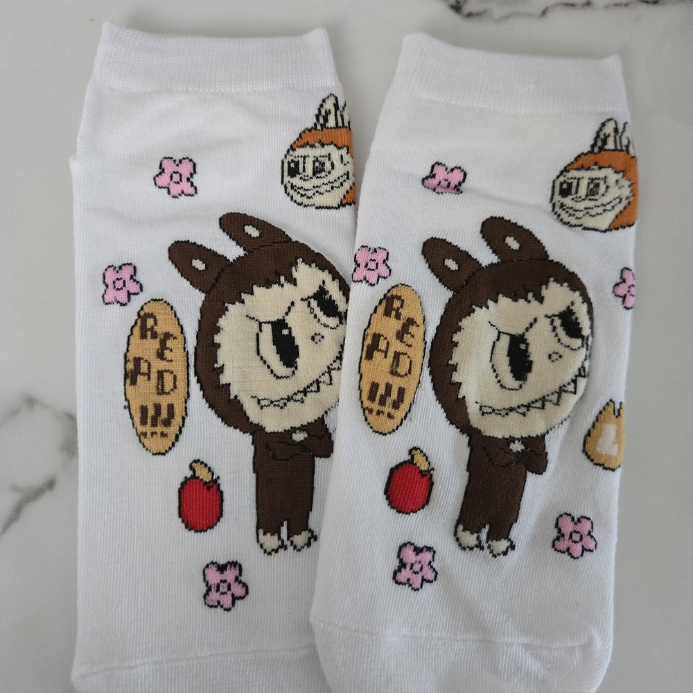 🔥LABUBU SOCKS🔥 - Picture 2 of 3